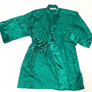 Vintage Victoria's Secret Sz OS Robe Green Emerald Silky Satin Kimono Tie Short